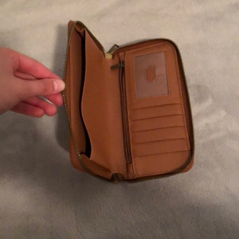🤩Brown Wallet🤩 - Picture 3 of 3